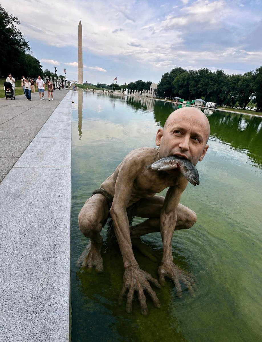 joncoopertweets's tweet photo. Welp, Stephen Miller happens to LOVE the new Lincoln Memorial Reflecting Pool. https://t.co/fqY0wJmtSY
