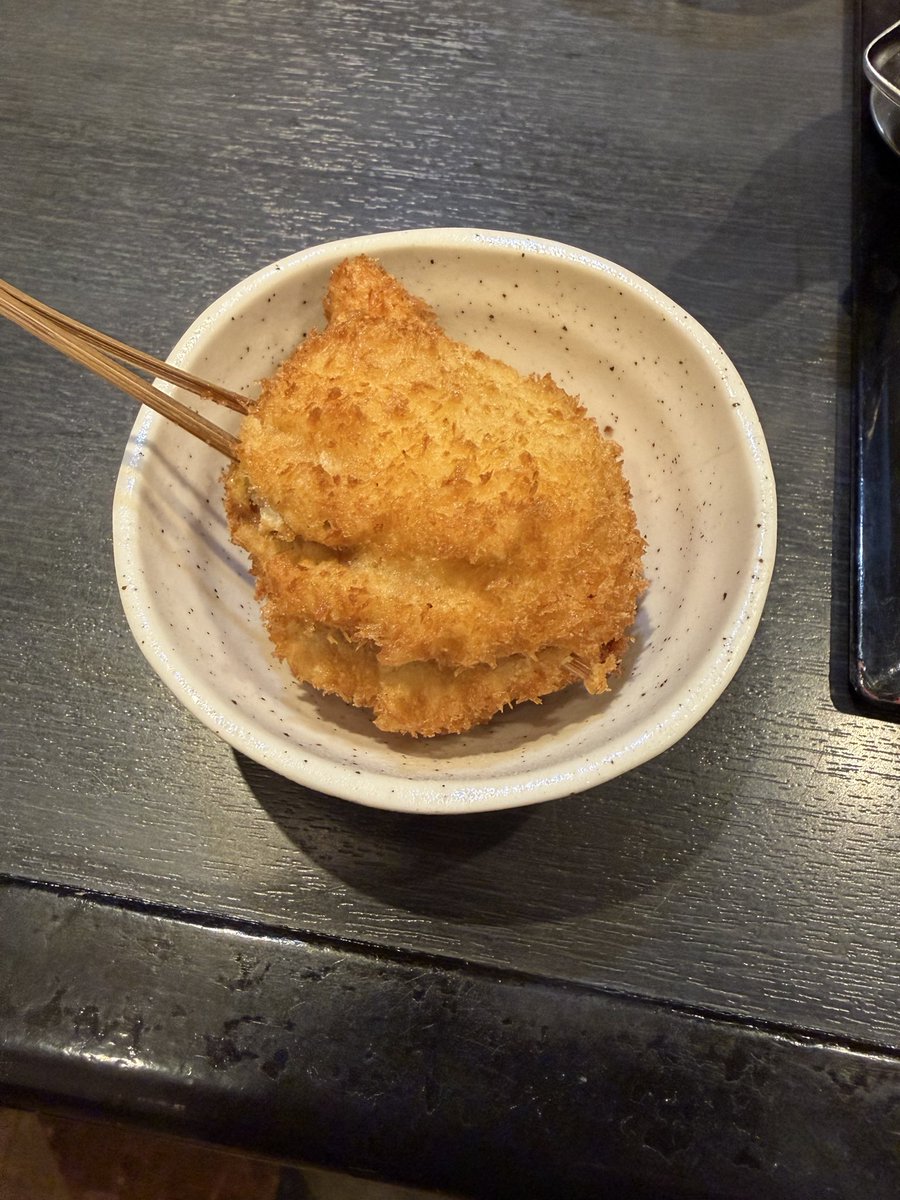 ドン tweet media