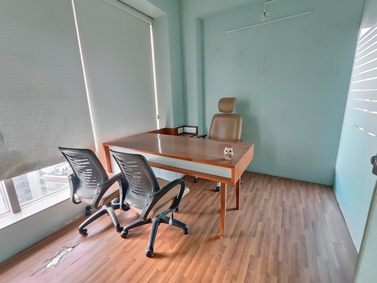 stackbuildindia's tweet photo. Office for Rent in Prahlad Nagar, Ahmedabad (ID: 2034) - StackBuild 

Rent: Rs. 38,000
👉🏼 𝑾𝒉𝒂𝒕𝒔𝑨𝒑𝒑 - 𝟗𝟐𝟐 𝟕𝟏𝟎𝟎 𝟗𝟐𝟐

#stackbuild #office #forrent #prahladnagar #titaniumheights https://t.co/f3gTjEMA8g
