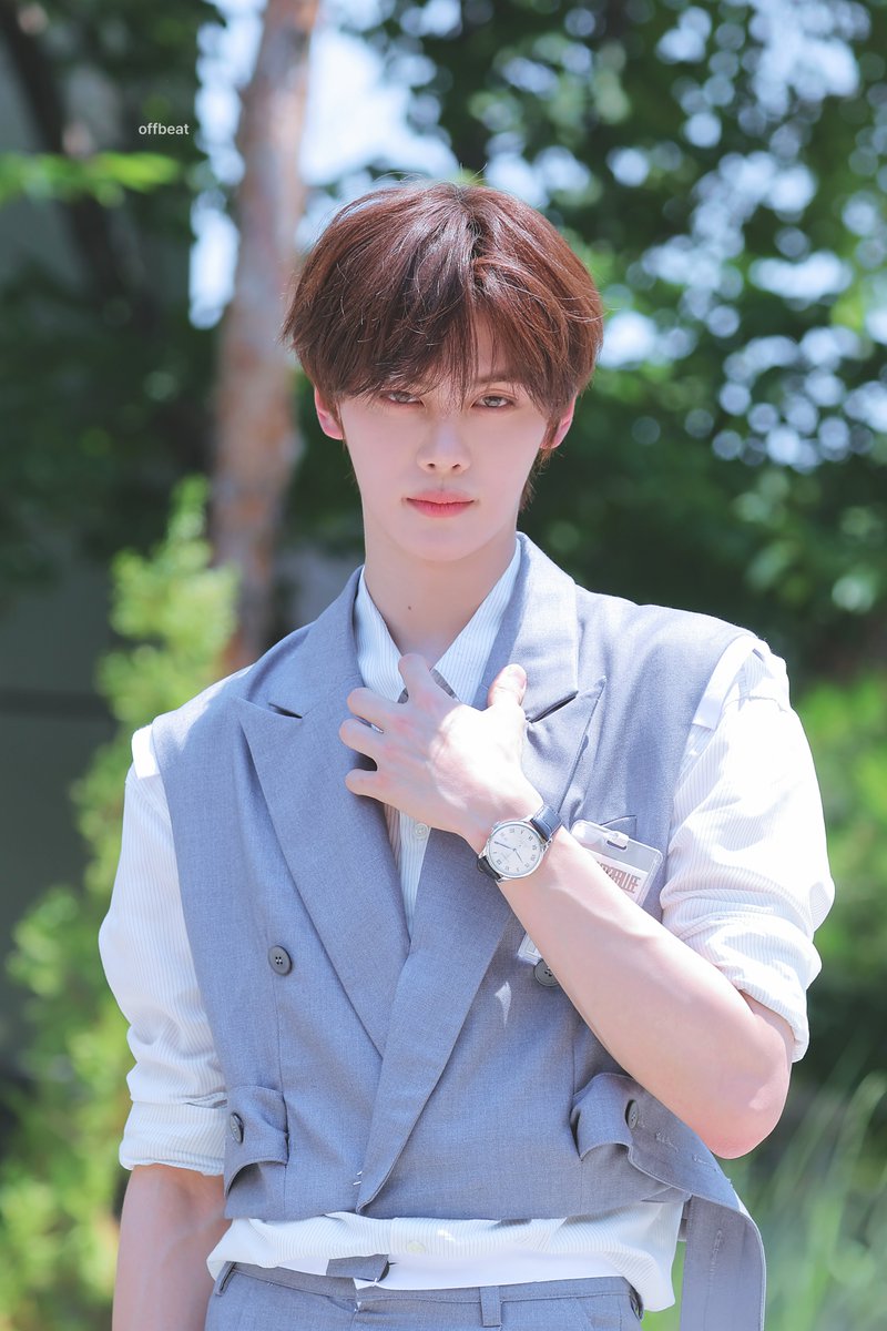 offbeatgv's tweet photo. 260613 

#김규빈 #KIMGYUVIN #앤더블 #AND2BLE https://t.co/WctsikvuMV