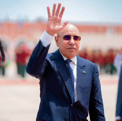 SidiMinate's tweet photo. مع حلول السنة الهجرية الجديدة 1448هـ، أتقدم بأصدق التهاني والتبريكات إلى الشعب الموريتاني الكريم والأمة الإسلامية، مثمناً تهنئة فخامة رئيس الجمهورية محمد ولد الشيخ الغزواني ودعواته بأن يكون هذا العام عام خير وأمن وازدهار لموريتانيا. https://t.co/A40L7pu4Us