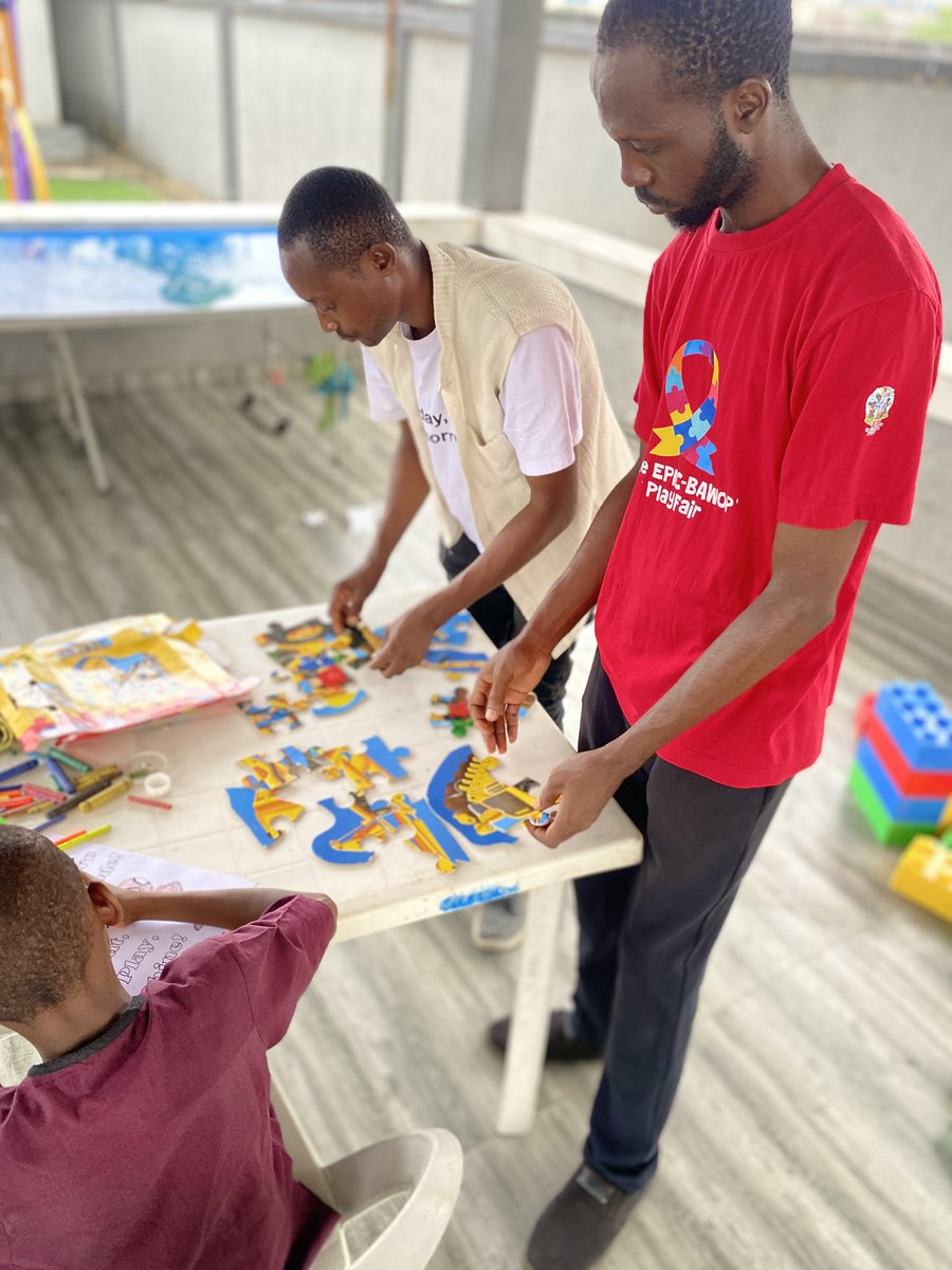 LluviaHealth's tweet photo. Play isn’t just a past time. It is a fundamental right, a tool for healing, and the foundation of mental and emotional wellbeing in children. 

We are happy to have supported this initiative by @CradleLounge. 

Special thanks to our team of volunteers who supported us. 

#play https://t.co/3kdDy4D54Y