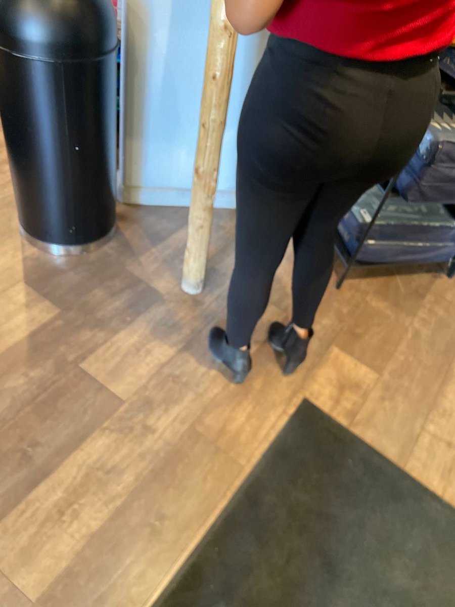 JohnTouch808's tweet photo. Worth the wait #candid #candidshot https://t.co/tRB4aUlnNh