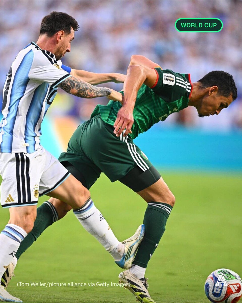 MrFoxke's tweet photo. Algún día nos sentaremos a tener una conversación honesta sobre Messi y la narrativa del favoritismo en el fútbol… y no va a ser cómoda para todos. https://t.co/CivkZbLLEA