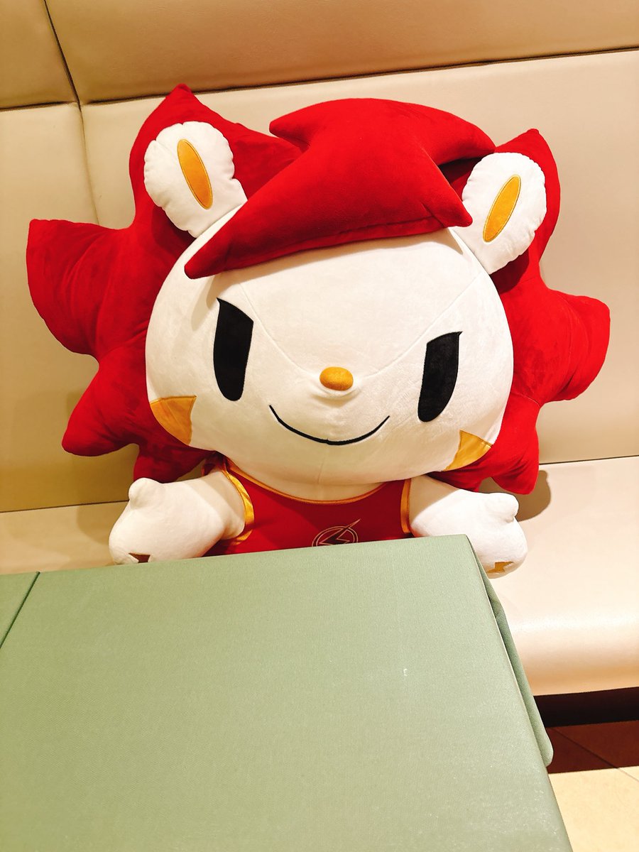TravelerSmiley's tweet photo. ミラフォレスタでディナー

今回は昨日からの新メニューをいただいてきました。

次回はは川崎ブレイブサンダースコースを予約しよっと！ https://t.co/0qRuIcWKDQ