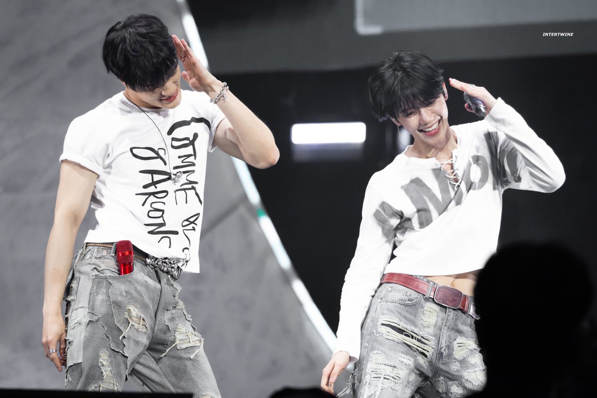 INTERTWINE2313's tweet photo. 260614 JNJM DUALITY Seoul

#제노 #JENO 
#재민 #JAEMIN https://t.co/tdyGIX32Dp