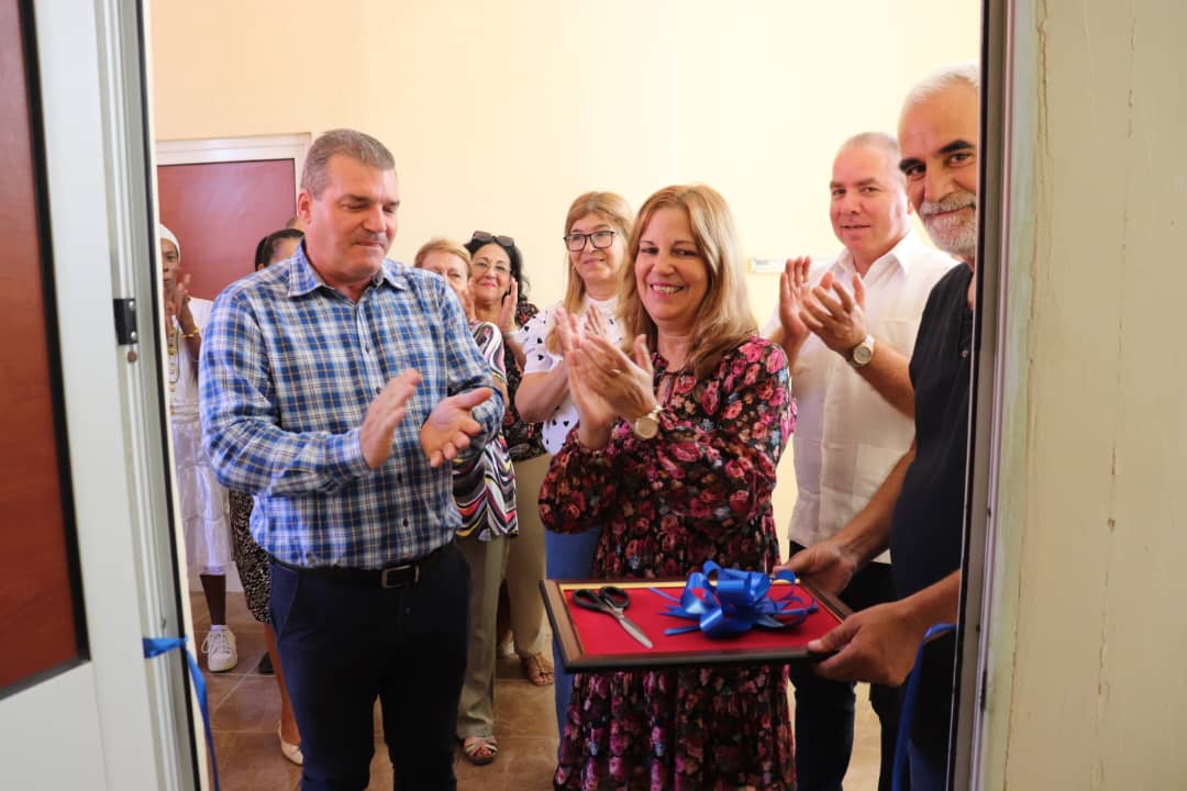 RosyCubaMINJUS's tweet photo. Gracias al Grupo Caudal y al Ministerio de Finanzas y Precios, nuestra Gaceta Oficial cuenta con soberanía energética. Seguiremos cumpliendo con el deber. #CubaVencerá @MMarreroCruz @JLBrocheLorenzo @regueiro_ale https://t.co/NxaFFcgpa8