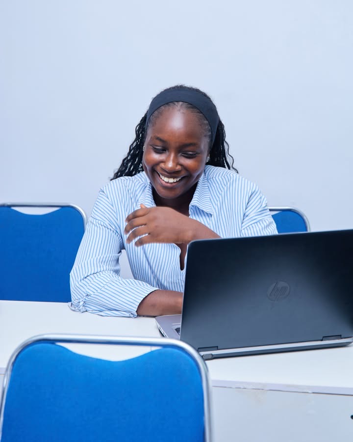 hellocirvee's tweet photo. Who said learning tech has to be boring? 😏

New skills, great people, and plenty of reasons to smile.
That’s the Cirvee experience 🚀

Ready to experience it for yourself? 
DM us to get started 💜

#learningisfun #tech #cirvee https://t.co/pc1CSyxjcC