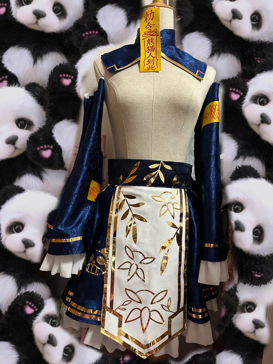 a_anymell's tweet photo. 切り抜き頑張っただけに御札めっちゃかわいい！！
金のところメタリックにしたらあまりにもピカピカでわろた https://t.co/iQTzQSXUB2