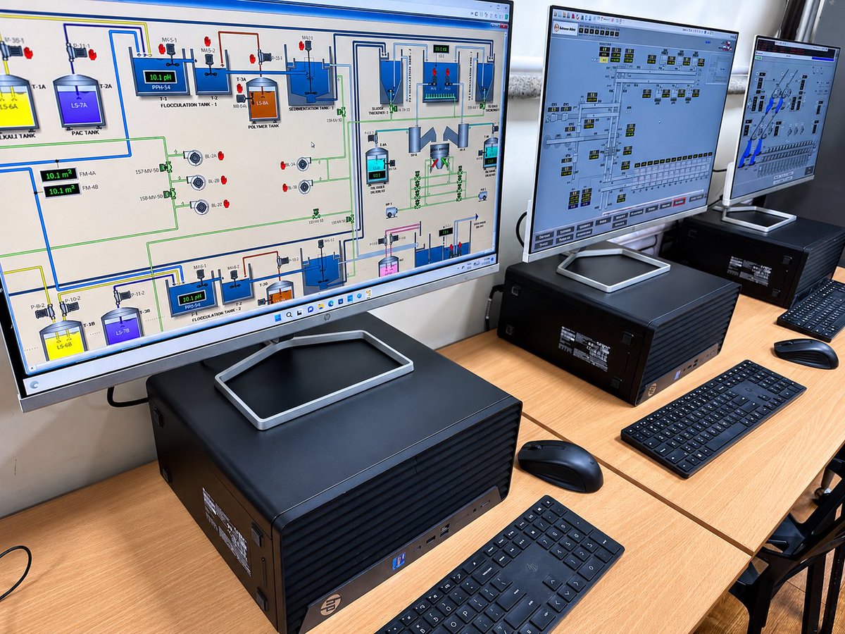 JanVytopil's tweet photo. Particular attention was given to practical cooperation in higher education. Czech-supported  laboratories in Mongolia focused on 3D printing, we also financed laboratories of electric power generation, and electric motor technologies are helping students acquire technical skills https://t.co/uqPr4ME5Jw