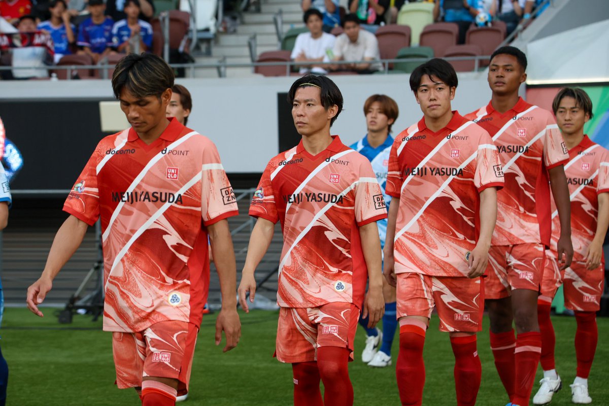 hollyhock_staff's tweet photo. -OFFTIME CAMERA-
「 #JリーグオールスターDAZNカップ 」に参加した #渡邉新太 選手と #ホーリーくん に密着❗️
👉 https://t.co/qpbMp3t5Wj

ホーリーくんがたくさんのお友だちと合流してる様子をたっぷりと💙
他クラブで活躍中のホーリーホックファミリーも🐉
J2・J3EAST-Aのみなさん優勝おめでとうございます🎉

@s5_e1  @hollykun_mito 
#水戸ホーリーホック