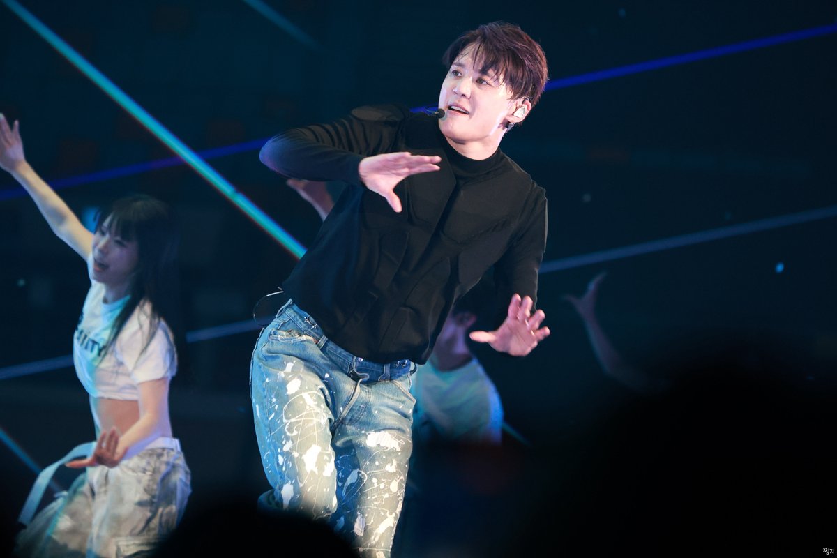 coco__stop's tweet photo. 260612 

𝟮𝟬𝟮𝟲 𝗫𝗜𝗔 𝟲𝗧𝗛 𝗔𝗦𝗜𝗔 𝗧𝗢𝗨𝗥 
𝗖𝗢𝗡𝗖𝗘𝗥𝗧 ‘𝗚𝗥𝗔𝗩𝗜𝗧𝗬’ 𝗜𝗡 𝗦𝗘𝗢𝗨𝗟 

#김준수 #XIA #KIMJUNSU #XIA준수
#金俊秀 #ジュンス #GRAVITY
#XIA_GRAVITY https://t.co/i54K5lP9Vo