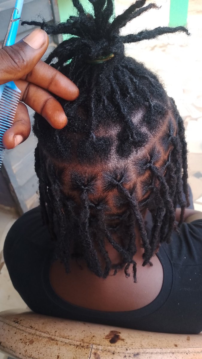 jaywayyne's tweet photo. Freshly relocked 🔒✨ Same roots, stronger love. Crochet method, clean results.
#waynescrochet ✅ https://t.co/jPTt61a6rz