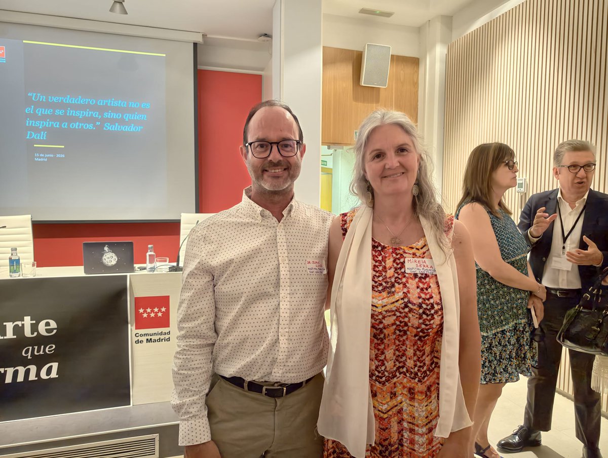 FISJ_Madrid's tweet photo. 🎵 Nuestra musicoterapeuta Mireia Serra ha participado, acompañada por el médico responsable de la Unidad de Daño Cerebral Severo Crónico, en la jornada #ArteQueTransforma, compartiendo la experiencia de la #Musicoterapia en esta unidad. Una mañana creativa y muy inspiradora. https://t.co/3AtUQaxFry