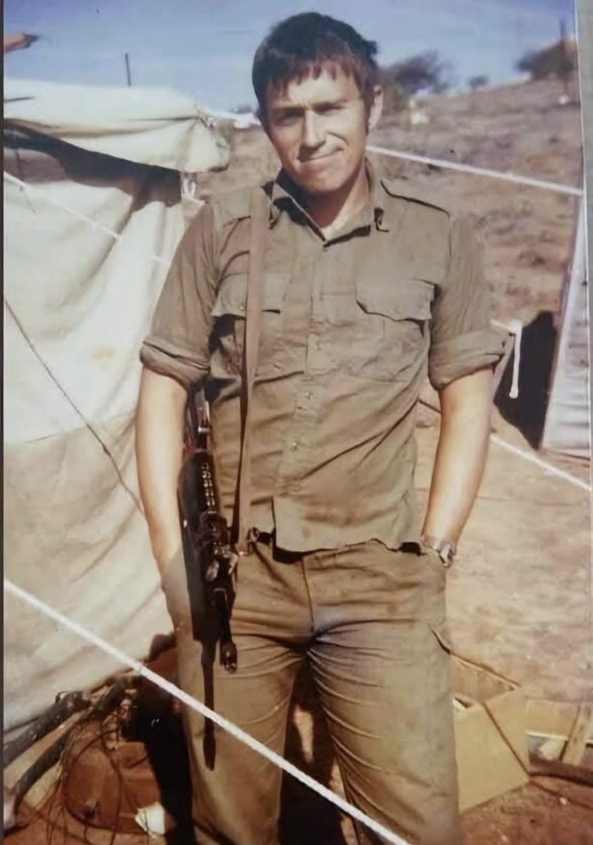 TheReconCast's tweet photo. Name: Patrick “Paddy” O'Connor
Rank: Staff Sergeant 
Born: 4 May 1949
Death:19 May 1982 (aged 33)
Killed in Action Falkland Islands
Unit: 24 (Air) Troop G Squadron 22SAS 
         1st Battalion Irish Guards 
         Guards Independent Parachute Company 

On the 19 May 1982 - Royal Navy Sea King HC4 ZA294 of 846 Naval Air Squadron suffered a suspected bird strike while waiting to cross deck on to HMS Intrepid from HMS Hermes, and crashed, rolled over and sank 200 miles from Port Stanley, nine rescued and 21 killed. The speed with which the accident happened meant that few had the time to escape and the SAS had the largest loss of life on a single day since World War II.

Another Irishman on the helicopter was Corporal William (Paddy) Begley was born on 15 April 1950 and was originally from Donegal. Paddy joined the Royal Corps of Transport (RCT), before passing selection in August 1979. Paddy was married with two children. 

Quis Separabit 

Who Dares Wins 
                                                                                     🔵🔴🔵 ☘💂‍♂️

Irish Guards
