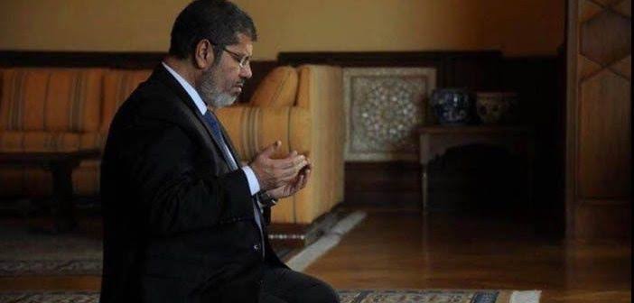 emineoner72's tweet photo. Şehadetin seneyi devresin'de Şehit Muhammed Mursi'yi rahmetle ve özlemle anıyoruz... https://t.co/TVhD04u08K