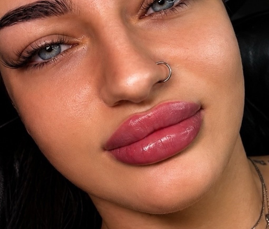 Hoejabiee's tweet photo. Hoejabi #biglips #faceporn https://t.co/eZCGFFLyes