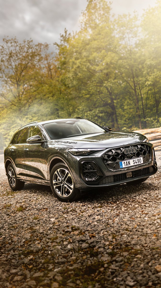 AudiCzechRep's tweet photo. Ostřejší design, specifické prvky S line a větší sebevědomí.

Audi Q5 SUV S line