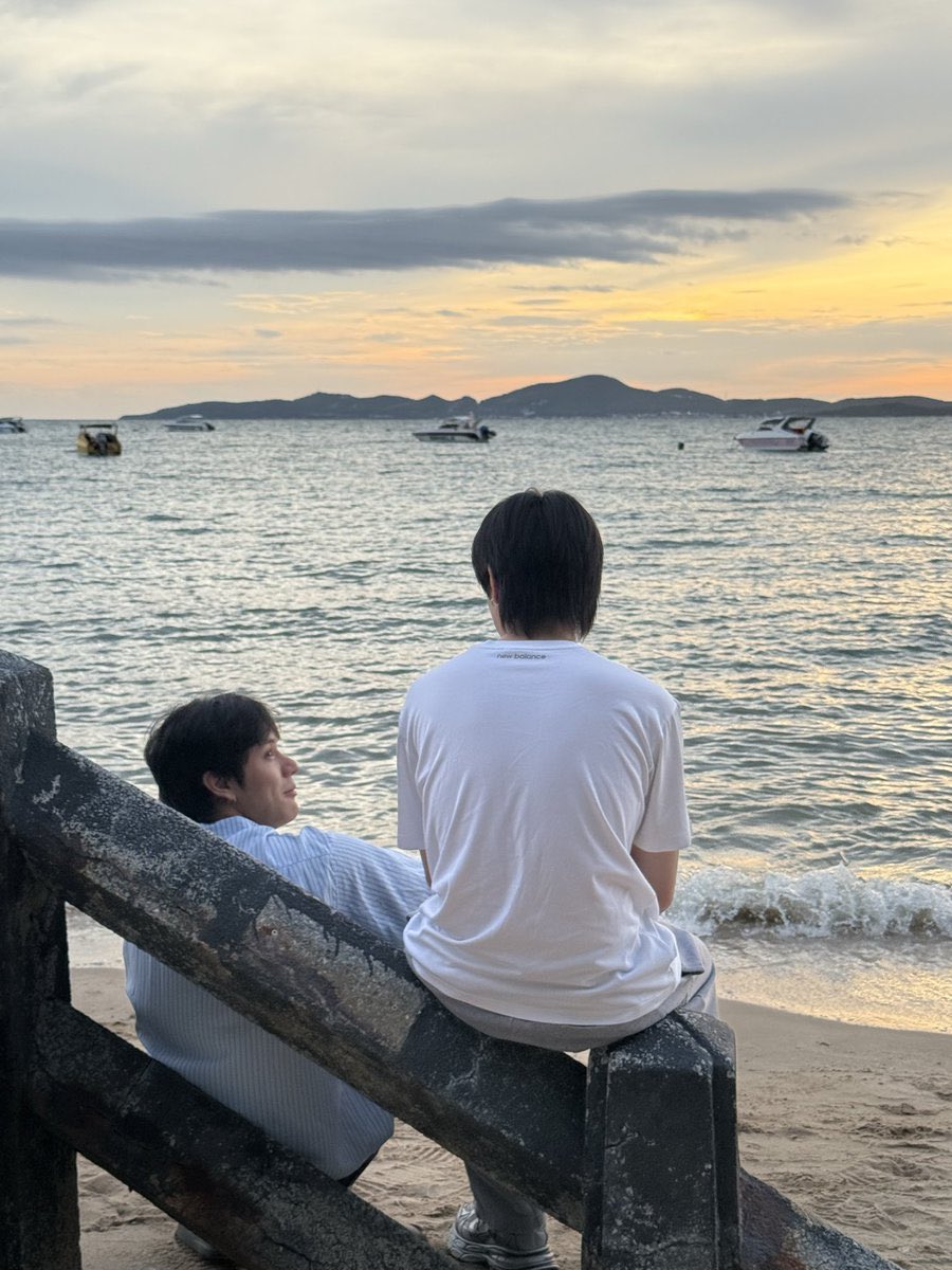 mycutienanonie's tweet photo. มี้ร้องไห้ดีกว่า😭😭😭 มีเพื่อนเล่นแล้วนะลูก https://t.co/k6AHa7HpTu