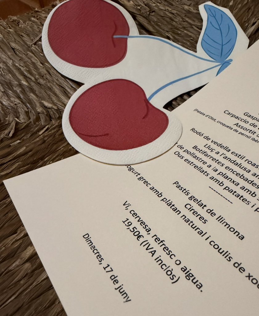 restcampana's tweet photo. Temps de cireres…🍒 👨‍🍳➕🍷➕❤️ #restlacampana #cuinacatalana #cuinademercatiproximitat #cuinacasolana #hostafrancs https://t.co/bjtC2ubK4p