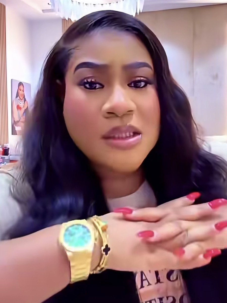 VikyInsights's tweet photo. “None of the men I’ve dated has ever walked out on me. I leave when I’m done.”
— Nkechi Blessing

My sister, calm down.

That’s not a flex. That’s a confession. 😔

It simply means no man has ever seen enough value in you to fight to keep you. You always exit before they get the chance to leave.
You’re not “the one who leaves.”
You’re the one who never stays long enough for real love to be tested.

Real strength isn’t always being the one who walks away. Sometimes it’s having the maturity to stay, build, and grow when things get hard.

Leaving first doesn’t make you powerful. It just makes you unavailable for the kind of love that lasts. ✌🏾
