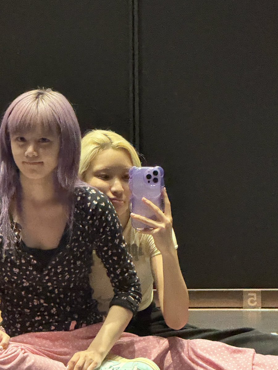 sophhhyi's tweet photo. 아아아앙 귀여워.....💟💟💟 https://t.co/8eoPSxGl7P