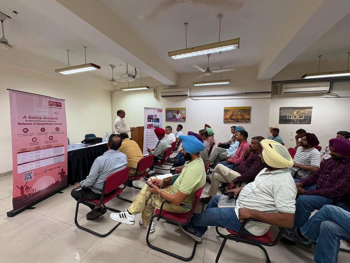 aihm_chd's tweet photo. An insightful session with IDFC FIRST Bank for DGR Diploma in Bakery candidates on career opportunities, financial planning, and smart investments. 🌟

#DGRIndia #DGR #SkillDevelopment #BakeryCourse #CareerGrowth #FinancialLiteracy https://t.co/FhvqA9iidU