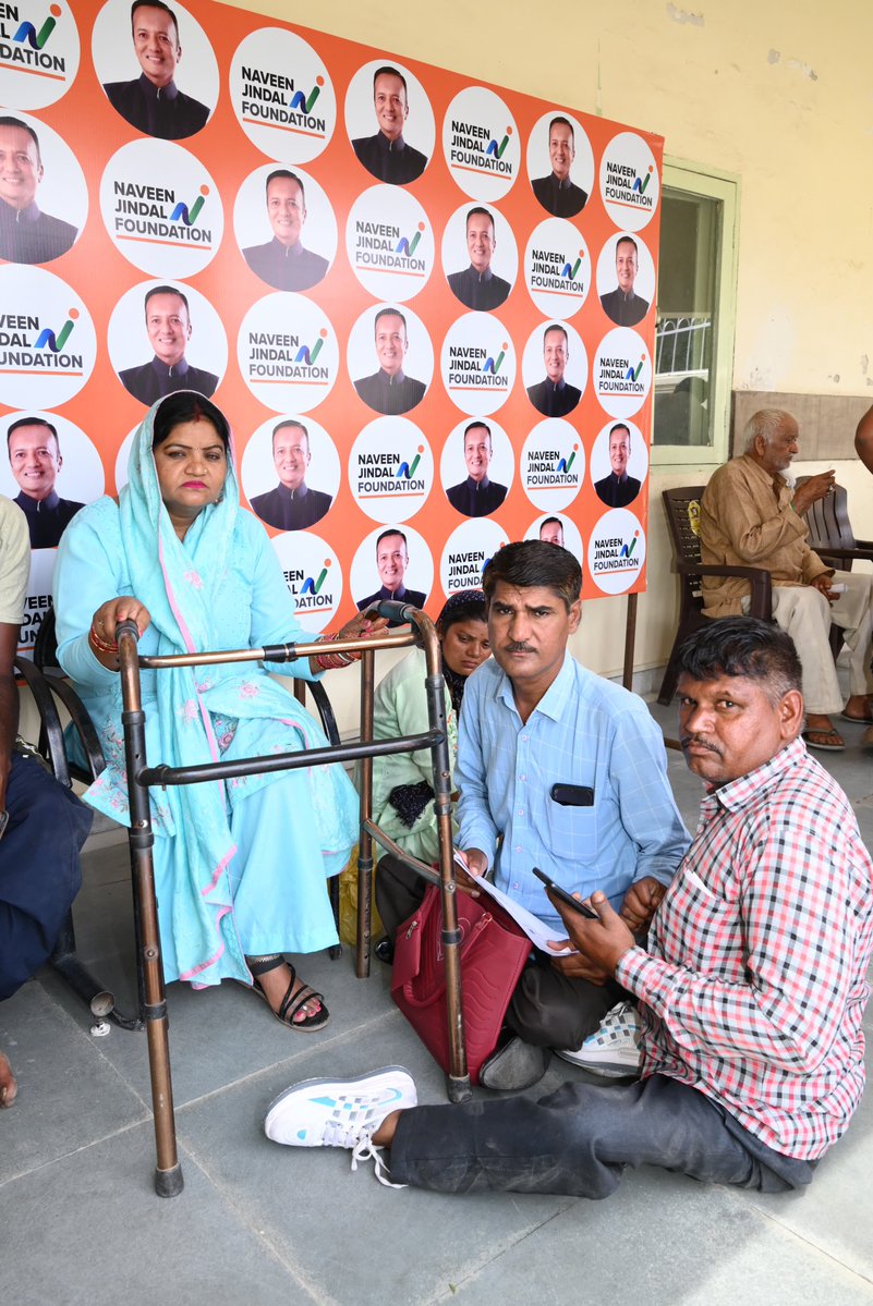 NJ_Foundation_'s tweet photo. आज माननीय सांसद श्री @MPNaveenJindal जी के मार्गदर्शन में एवं एलिम्को के संयुक्त तत्वावधान में जिंदल हाउस, कुरुक्षेत्र में दिव्यांगजनों के लिए कृत्रिम अंग एवं सहायक उपकरण उपलब्ध कराने हेतु पंजीकरण शिविर का आयोजन किया गया

माननीय सांसद श्री नवीन जिंदल जी का लक्ष्य है कि कुरूक्षेत्र संसदीय क्षेत्र का कोई भी वर्ग आर्थिक कारणों से सुविधाओं से वंचित न रहे।