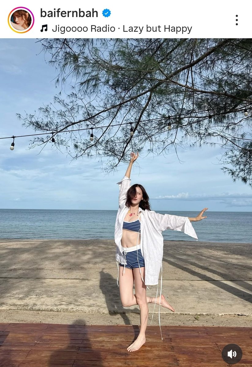 bnlove0321's tweet photo. 久しぶりの家族旅行。
大人になっても一緒に旅行できるって羨ましい😊
お母様の足も少しは良くなりましたか?
心も体もリフレッシュしてね🫶💙

#ใบเฟิร์นพิมพ์ชนก
#baifernbah
#バイフーン https://t.co/2jNk30kZSl