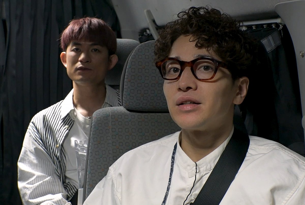 TVTOKYO_PR's tweet photo. ＼きょう深夜２時５分放送📺／

【ふぉ～ゆ～って、だれ？】

「嵐組」と呼ばれたふぉ～ゆ～が嵐ラストライブを語る✨
そして健康診断でまさかの診断結果が⁉️
健康診断後は４人の飲み会を開催🍻
飲み会に駆けつけた後輩とは…❓

TVerで見逃し配信💫

#ふぉゆだれ 
公式👉 @who_is_4U_tx https://t.co/Hc1om3YoZY