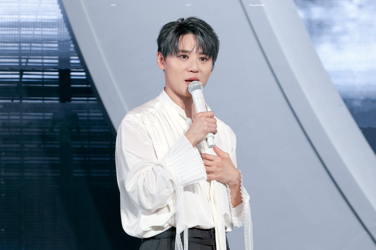 __HoneyDelight's tweet photo. 260613 XIA 6TH ASIA TOUR CONCERT 'GRAVITY' IN SEOUL 

https://t.co/RVSevrtiRB

#김준수 #XIA #준수 #XIA준수 #시아준수 #JUNSU #XIAJUNSU #KIMJUNSU #ジュンス https://t.co/o7nKVnhWEL