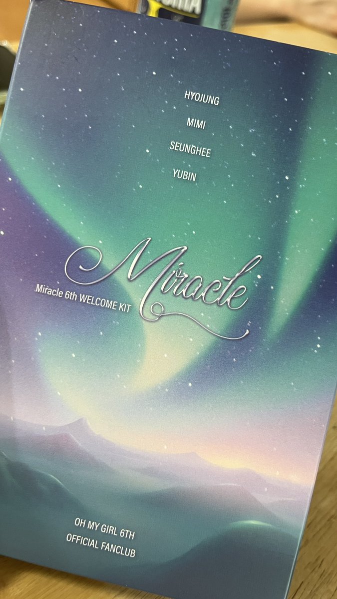 harusarik's tweet photo. 오마이걸 팬클럽 키트 
예쁘요👍

#오마이걸 #ohmygirl #miracle https://t.co/E60a4uIGq9