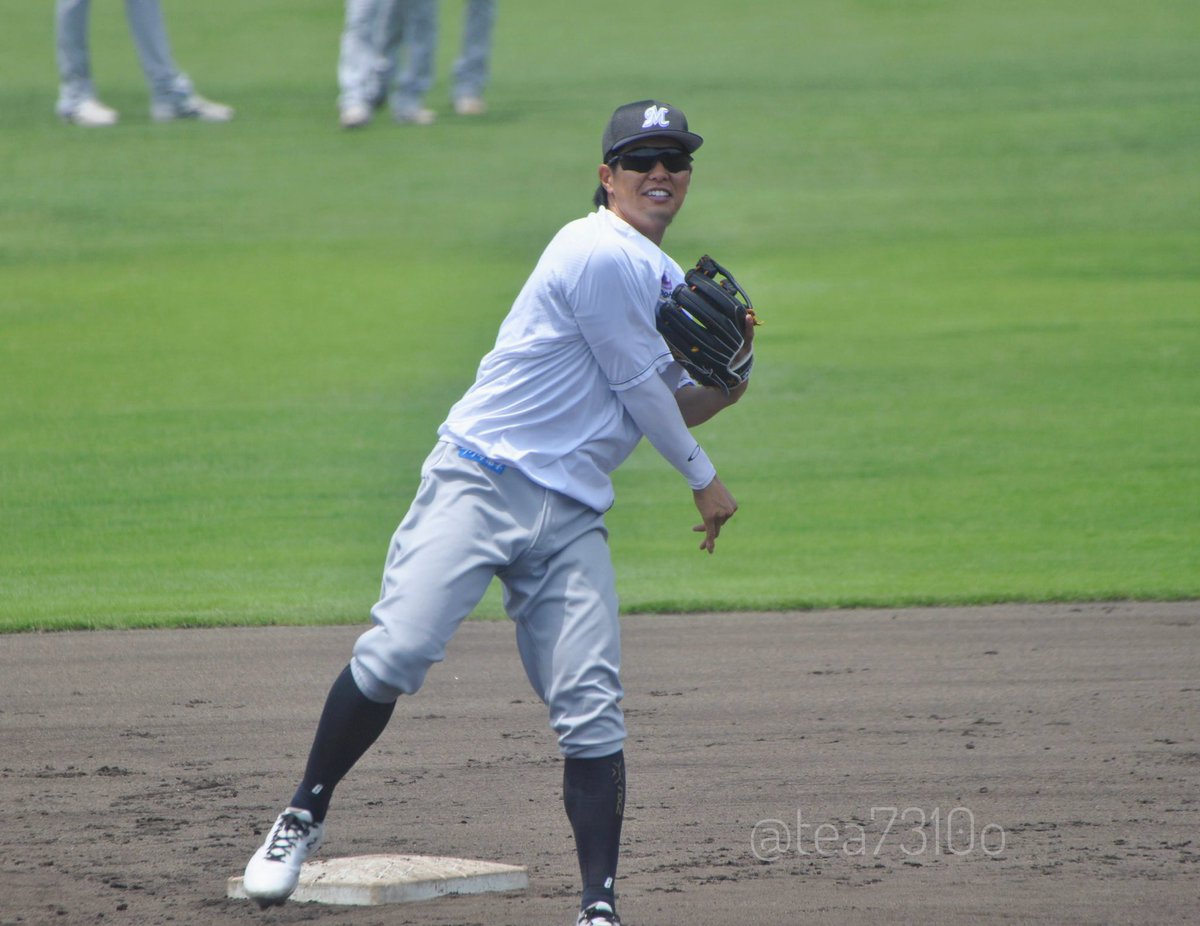 tea7310o's tweet photo. 2026/06/13 鎌ヶ谷
キャッチボールしょーご
4枚目の右手に注目(指)

#chibalotte
#中村奨吾 https://t.co/9kYqaqQ6Dv