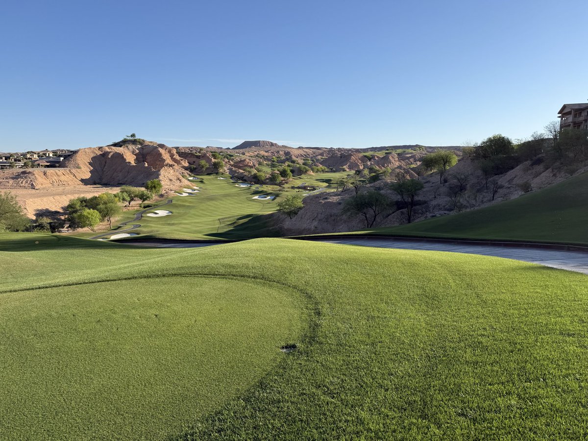 GolfKMA's tweet photo. Desert golf in Wolf Creek (Mesquite,NV) 
#Golf ⛳️🌵🏜️🎰 @golfwolfcreeknv https://t.co/c8afPy7Bwp