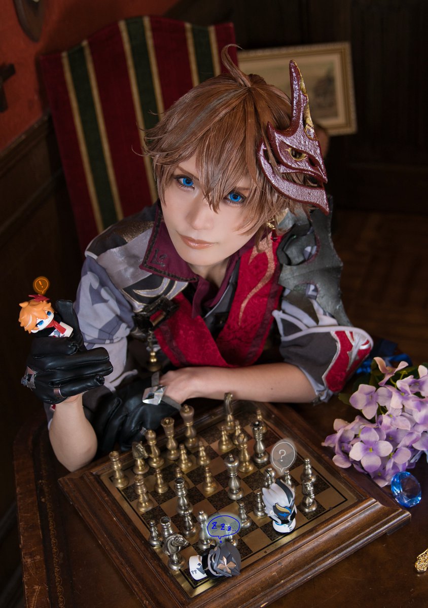 shanmugi000's tweet photo. cosplay/原神/タルタリヤ

ファデュイ執行官

Photo:@nishi0711 さん
#GenshinImpact #Tartaglia 
このフィギュアをどうしてもチェス盤に並べたかった！クリックで全体を見てもらえたら嬉しい❣️ https://t.co/ycLhWhDCh6