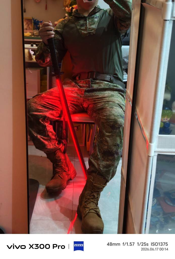 tudou1803's tweet photo. 你喜欢双刀？单刀？还是我这个宝宝！ https://t.co/YI6FH4riI6