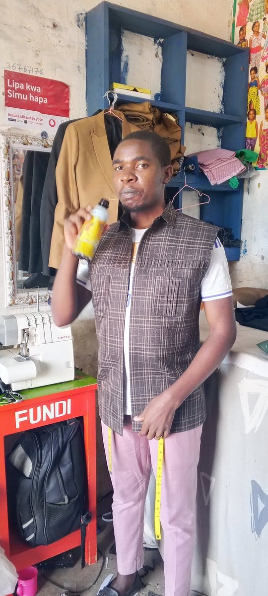 sapro_phyticus4's tweet photo. Mnamaliza sangapi hyo mijadara ya kujadiri wanaume wenzenu mlete hizo code. https://t.co/S0DiJ3PnzA