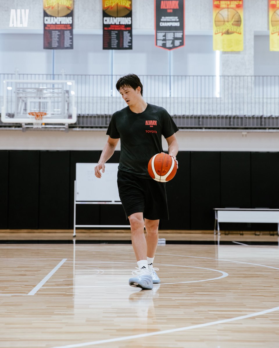 ALVARK_TOKYO's tweet photo. 🌊🇯🇵💪

#アルバルク東京 https://t.co/MQRb9YC3vs