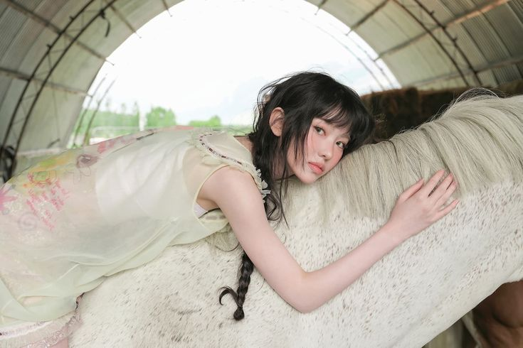 y2kiiidz's tweet photo. kiiikiii x donkey skin (1970) dir. jacques demy https://t.co/JHpb3uGGDW