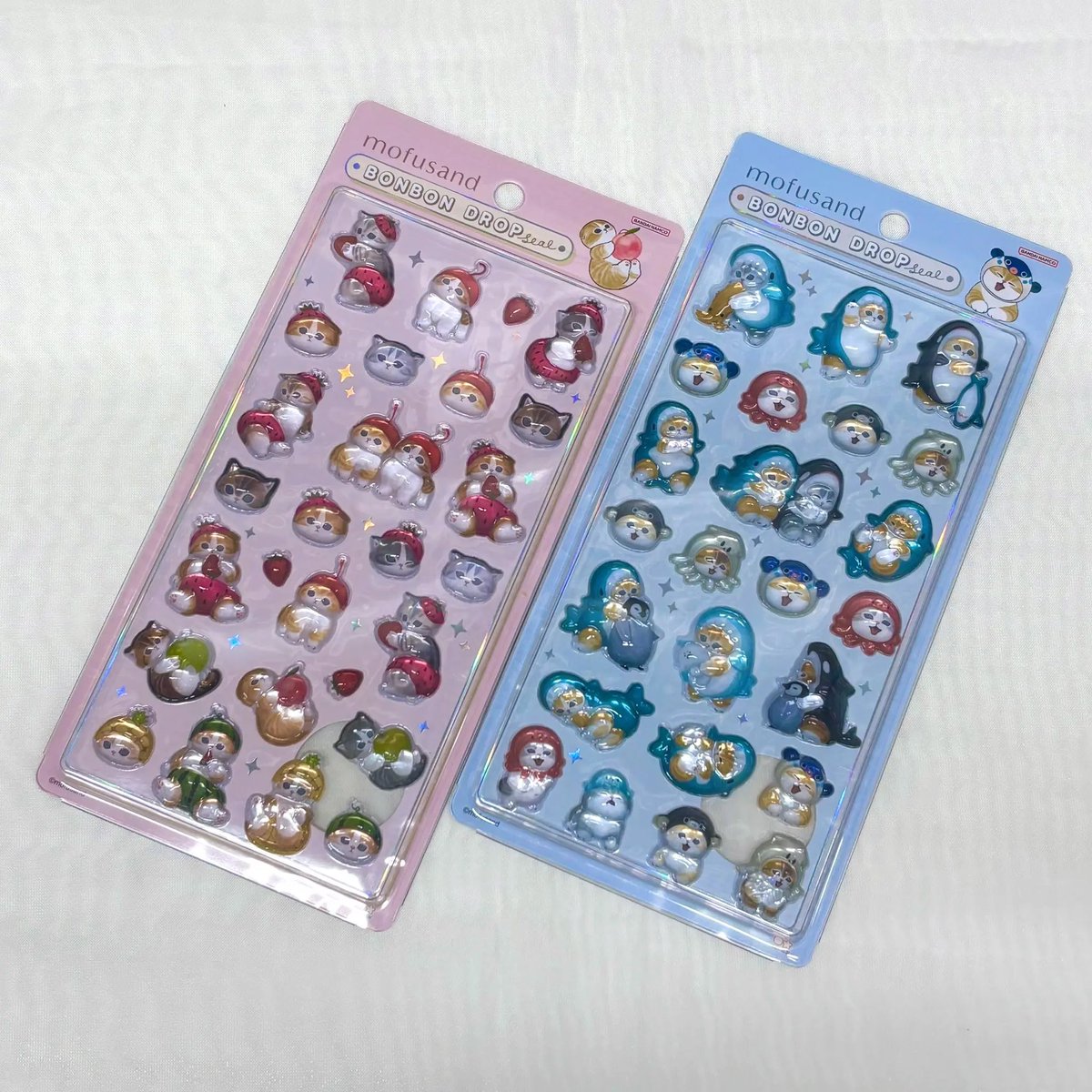 ashley_olmeda's tweet photo. 🫧mofusand ボンボンドロップシール 抽選販売🫧

🏬販売店舗
mofusand もふもふストア＠東京駅

🎀対象商品
・mofusand ボンボンドロップシール A
・mofusand ボンボンドロップシール B

📅抽選エントリー期間
2026年6月19日(金) 12:00
〜6月22日(月) 23:59まで

🎯当選発表
2026年6月25日(木)

抽選リンクはこちら👉 https://t.co/pvCq1RD9Al