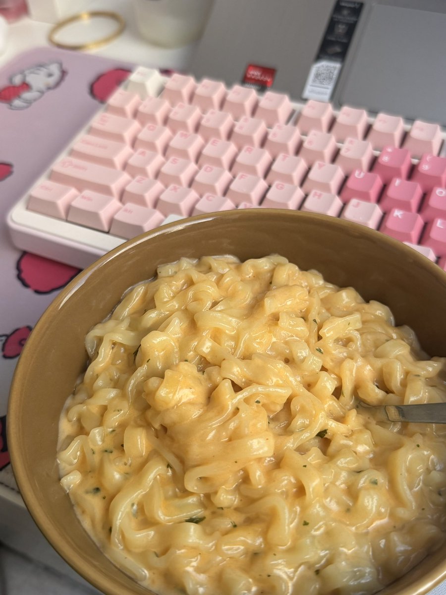 meiofmist's tweet photo. buldak :3 #foodtwt https://t.co/Bgs6lZArbk