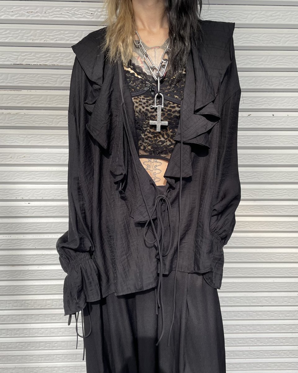 first_label's tweet photo. ◆フリルセミシアーブラウス(2color)
https://t.co/jBaFkAKY6d https://t.co/XXLnxfSsGD