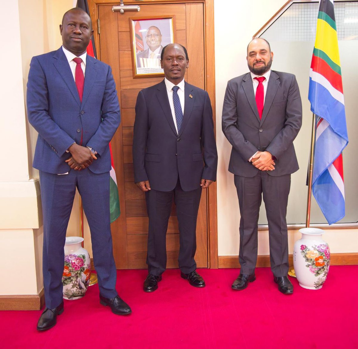 honkabogo's tweet photo. This morning , I hosted a delegation from Airtel, led by Airtel Kenya Chief Executive Officer (CEO), Mr. Ashish Malhotra at my office, where we held discussions on strengthening Kenya's digital infrastructure and expanding connectivity across the country.

Our discussions focused on enhancing telecommunications infrastructure, data centre development, reliable power solutions, and the role of strategic investments in supporting Kenya's digital transformation agenda.

I welcomed Airtel Kenya's continued commitment to investing in the country's ICT sector and reaffirmed the Government's dedication to fostering an enabling environment that supports innovation, connectivity, and the growth of the digital economy.