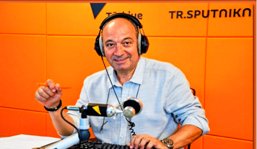 931_fm's tweet photo. #17Jun.  "EEUU está lucrando en su guerra contra Irán, y eso es todo lo que le interesa"  Hoy en "Ajedrez de geopolitica"   con Javier Benítez por Tecnológica 93.1FM #Valencia 🇻🇪 6:30 am, 12:00 y 6:00 pm  https://t.co/FaaBs83sU9 
@SputnikMundo
#Hormuz #Trump 
#Tunein https://t.co/gbJmpNvDMx