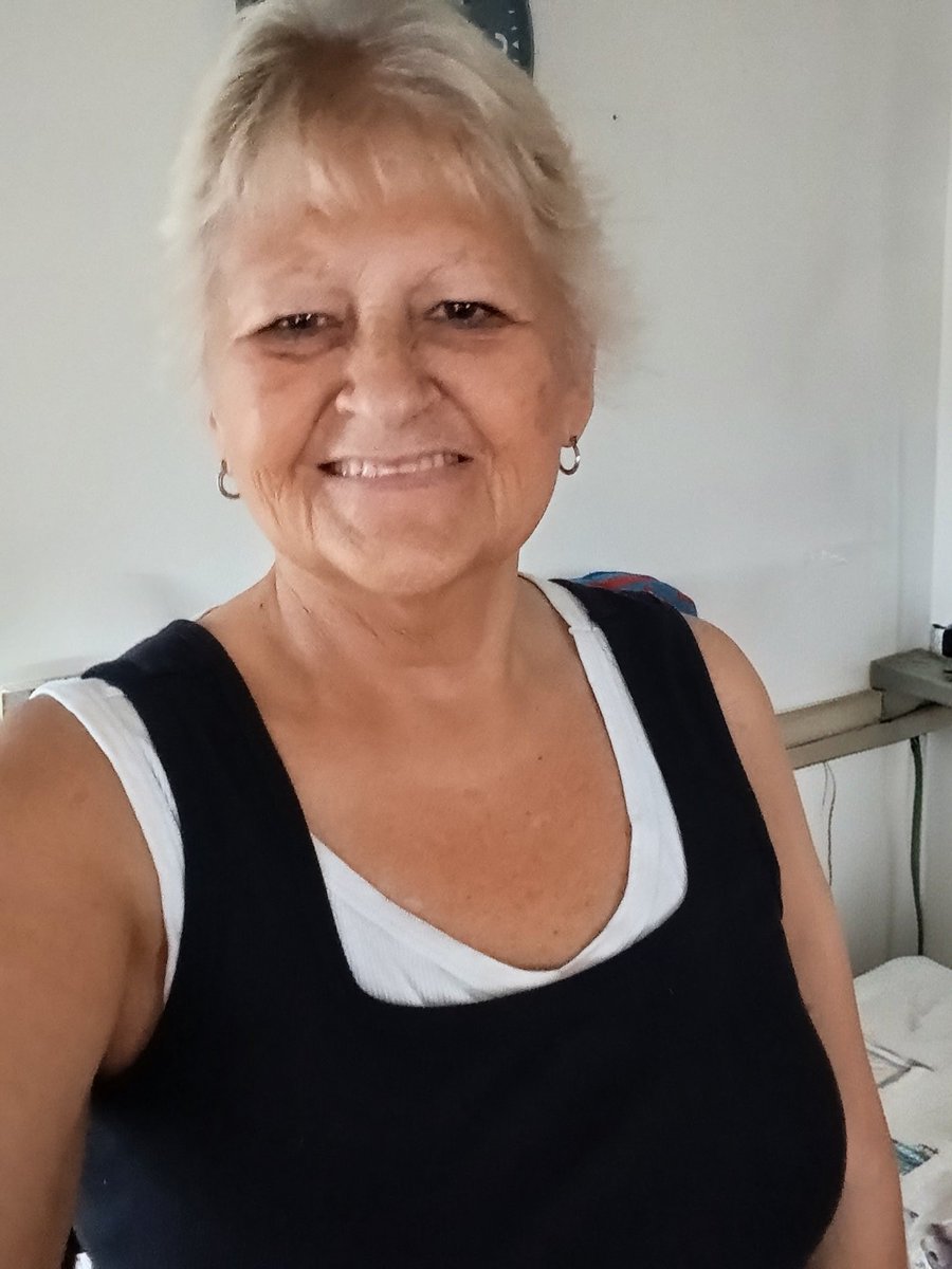 Gwen C. tweet media