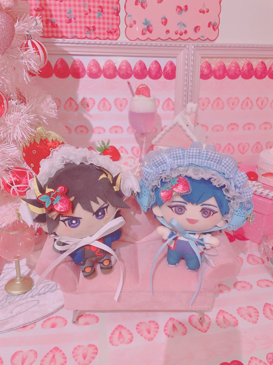 semewaprincess's tweet photo. その点ブルーノちゃんのぬいは一般に面が割れていなくて良いですよね。笑顔かわいすぎて「CV村⚫︎歩？」とかってよく言われるし、そうそうCV村⚫︎歩で身長155cmの男の娘ヒロインだよ〜😉つってパチこいてもまあバレないかな🎶って思います。 https://t.co/ipxtHko4kF