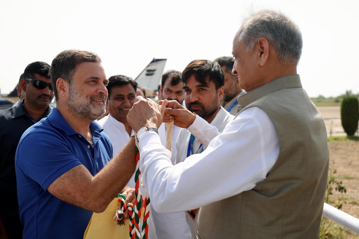 Ashok Gehlot tweet media
