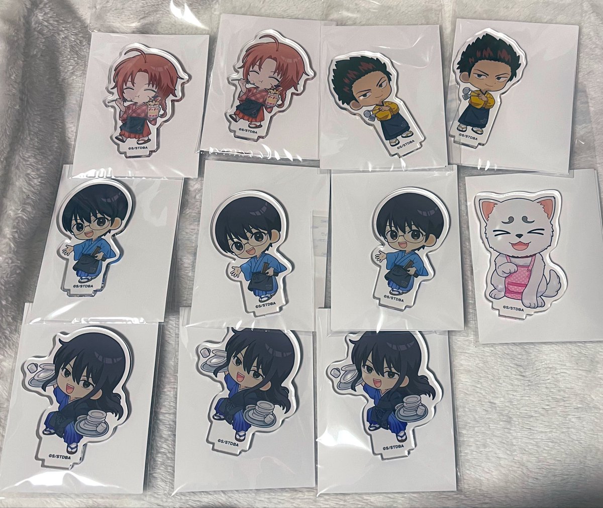 kouyori_z's tweet photo. 銀魂　スイーツパラダイス　スイパラ
アクスタ　缶バッジ　コースター

譲）画像参照

求）アクスタ・缶バッジ→等身銀時
コースター　→等身銀時　SD土方
or定価＋送料

※神威　沖田　高杉は交換優先　譲渡は新八、近藤含めてのみ
※コースターは現時点では交換のみ
※ゆうちょ銀行
※同日発送希望 https://t.co/7wWeaQmJf8