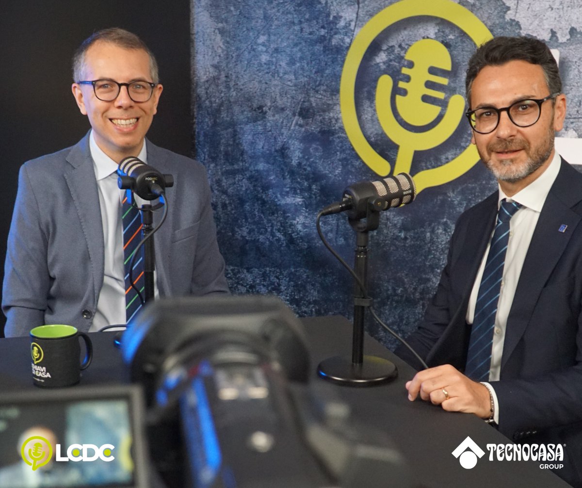 GroupTecnocasa's tweet photo. 🎙️ Un nuovo episodio de #LeChiavidiCasa è on air. 
Il percorso di formazione in Kìron Partner è il tema principale della puntata. 

Ascoltala su
SPOTIFY 👉🏻 https://t.co/DvoK4Rkmom
APPLE PODCASTS 👉🏻 https://t.co/vu3rtlWPii 
YOUTUBE 👉🏻  https://t.co/Upkf1dQvMw https://t.co/XWUvXDPsQ1