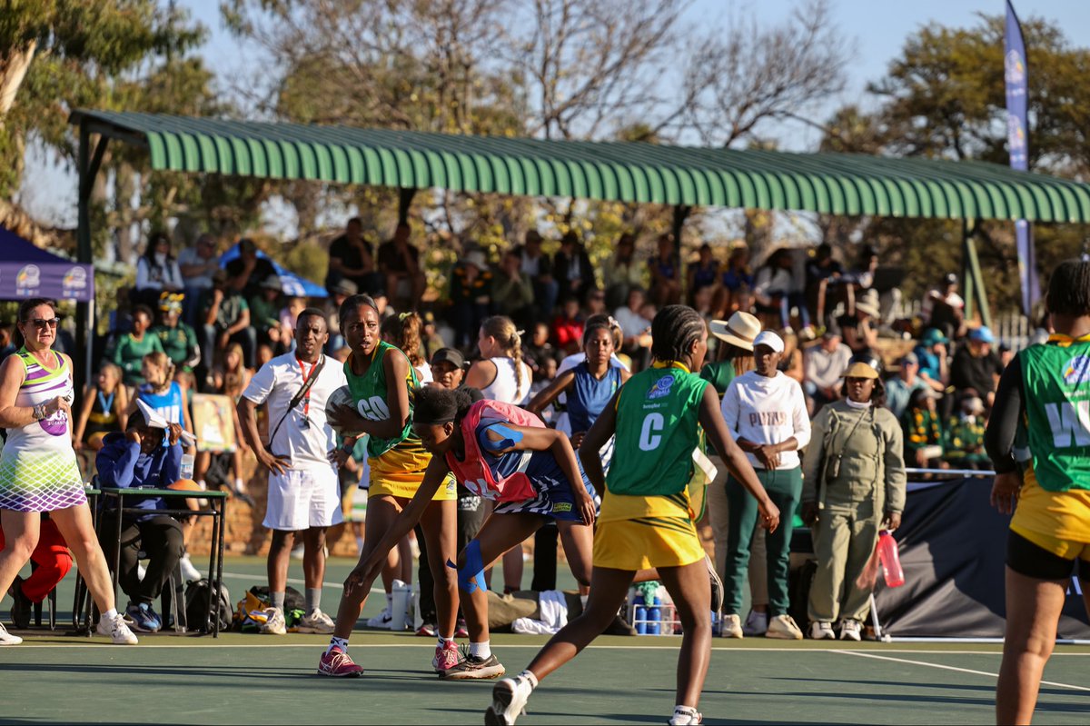DStvNetball's tweet photo. The Mpumalanga Provincial Finals have come to an end!🏐💙

Congratulations to Chief Ampie, Mashishing, MHS Middelburg and Hoërskool Nelspruit on qualifying for the National Finals in July. 👏🏆

Read more here: https://t.co/stdu1wWj3s

#BestmedNetball #DSNC26 https://t.co/MxB0oqsr9m